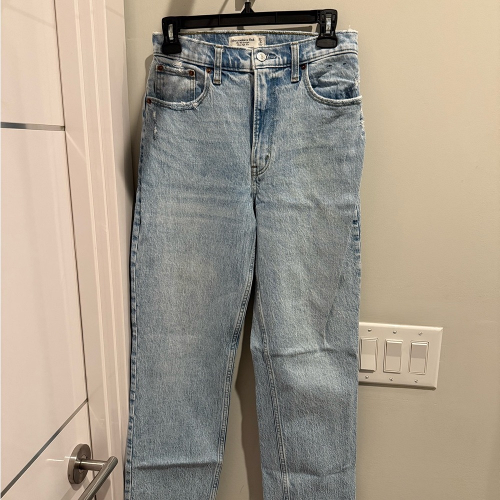 Abercrombie & Fitch Light Blue 90s Straight Ultra High Rise Jeans